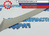 Обшивка стойки передней левой Renault Duster 8200732334. Сломано крепление.