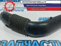 Патрубок воздушного фильтра Renault Duster 8200516253. Дефект.