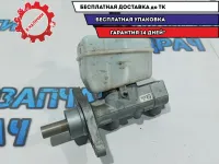 Цилиндр тормозной главный Renault Duster 6001551314. С бачком.