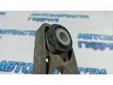 Опора двигателя задняя Renault Duster 112387053R.