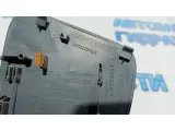 Крышка блока предохранителей Renault Duster 243227701R. Салонная.
