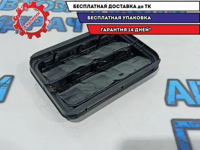 Решетка вентиляционная Renault Duster 7700838358.