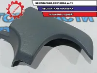 Накладка на торпедо левая Renault Duster 681354355R. Сломано крепление.