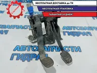 Блок педалей Renault Duster .