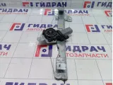 Стеклоподъемник электрический передний правый Renault Duster 8200733828