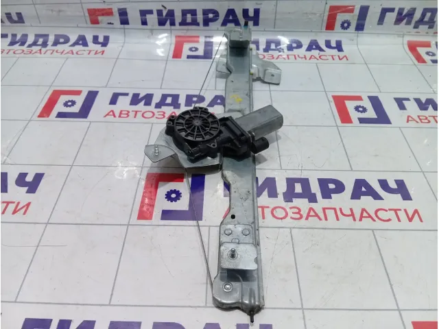 Стеклоподъемник электрический передний правый Renault Duster 8200733828