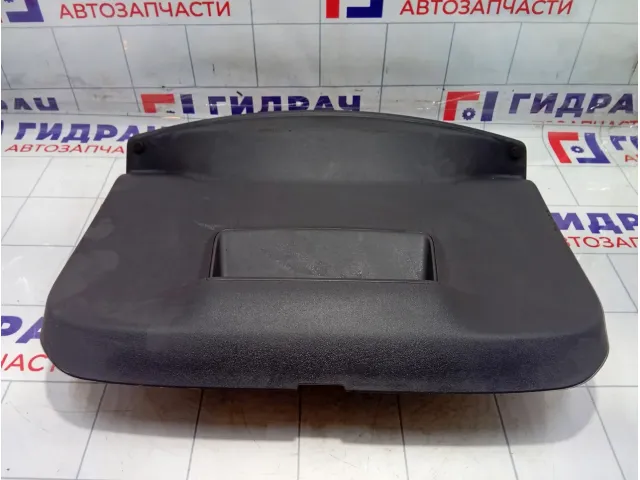 Обшивка двери (крышки) багажника Renault Duster 909008769R