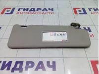 Козырек солнцезащитный правый Renault Duster 964003003R