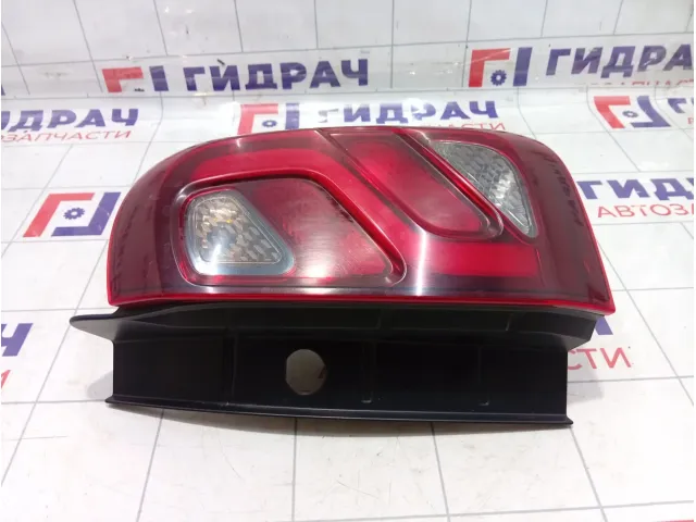 Фонарь задний правый Renault Duster 265504304R