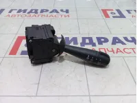 Переключатель стеклоочистителей подрулевой Renault Duster 6001551357