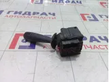 Переключатель стеклоочистителей подрулевой Renault Duster 6001551357