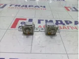 Петли крышки (двери) багажника Renault Duster 844003908R