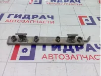 Топливная рампа (топливная рейка) Renault Duster 175200117R