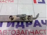Топливная рампа (топливная рейка) Renault Duster 175200117R