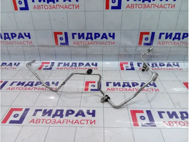 Трубка кондиционера Renault Duster 924403267R