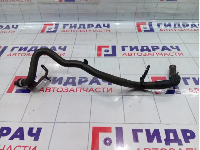 Патрубок радиатора Renault Duster 215010073R