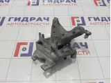 Опора КПП левая Renault Duster 112205217R