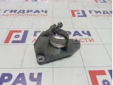 Кронштейн промежуточного вала Renault Duster 397743875R