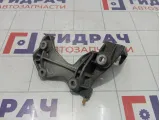 Кронштейн генератора Renault Duster 117102094R