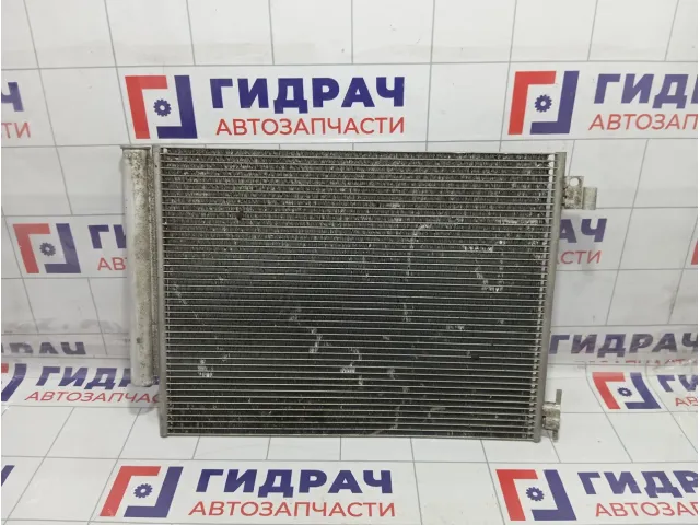 Радиатор кондиционера Renault Duster 921006454R