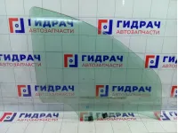 Стекло двери передней правой Renault Duster 803000544R