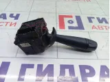 Переключатель стеклоочистителей подрулевой Renault Duster 8201168008