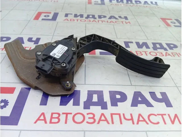 Педаль газа Renault Duster 180022703R