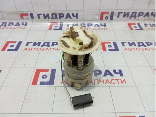 Насос топливный Renault Duster 172025410R