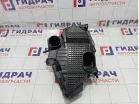 Корпус воздушного фильтра Renault Duster 165000974R