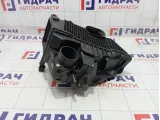 Корпус воздушного фильтра Renault Duster 165000974R