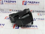 Корпус воздушного фильтра Renault Duster 165000974R