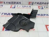 Пыльник двигателя правый Renault Duster 638302834R