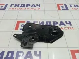 Кронштейн балки передний правый Renault Duster 8200823807