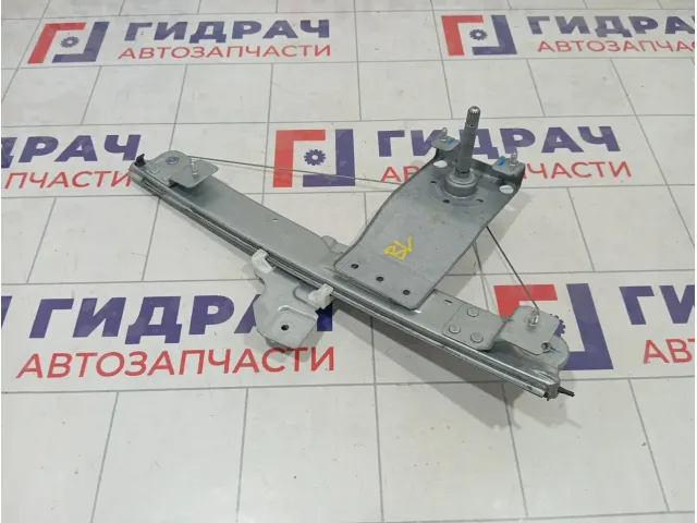 Стеклоподъемник механический задний левый Renault Duster 8200733831