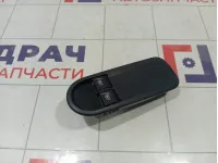Блок управления стеклоподъемниками Renault Duster 254118722R
