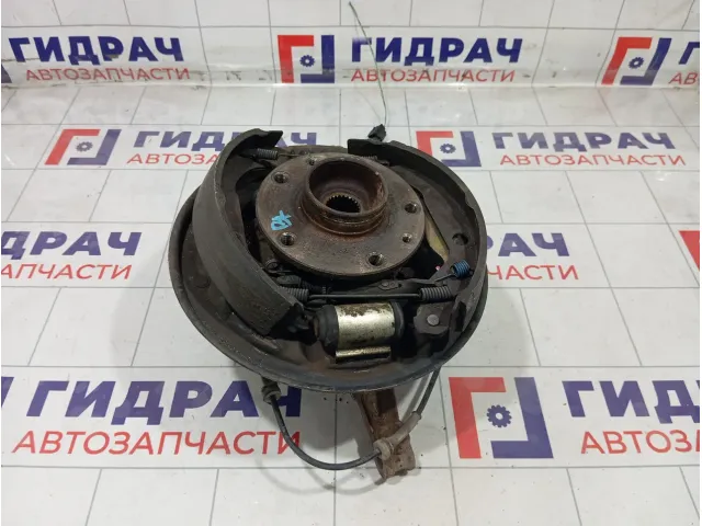 Кулак поворотный задний правый Renault Duster 430188668R