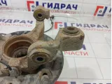 Кулак поворотный задний правый Renault Duster 430188668R