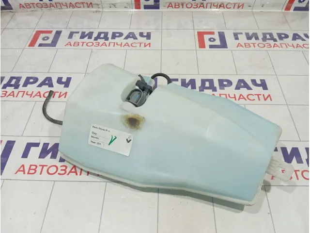 Бачок омывателя стекла Renault Duster 289106288R