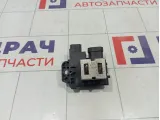 Резистор вентилятора отопителя Renault Duster 255509263R