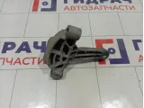 Кронштейн КПП (АКПП, МКПП) Renault Duster 112330301R
