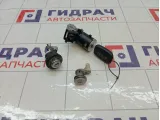 Замок зажигания Renault Duster 487003741R