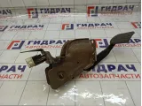Педаль тормоза Renault Duster 465018032R