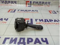 Переключатель стеклоочистителей Renault Duster 8201168008