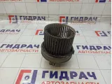 Моторчик отопителя (печки) Renault Duster 272100975R