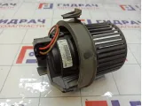 Моторчик отопителя (печки) Renault Duster 272100975R