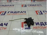 Замок багажника Renault Duster 905037230R