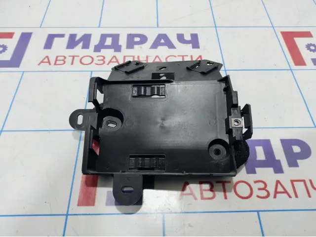 Кронштейн блока комфорта Renault Duster (HS) 284C21482R