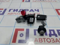 Замок зажигания Renault Duster (HS) 487004401R