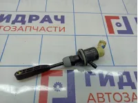 Цилиндр сцепления главный Renault Duster (HS) 306100394R