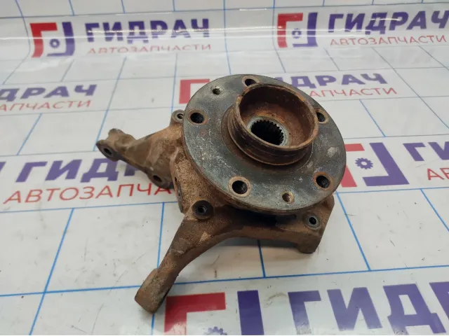 Кулак поворотный передний правый Renault Duster (HS) 8200881916.